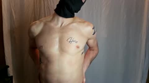 maskedyogaman online show from February 1, 4:00 am