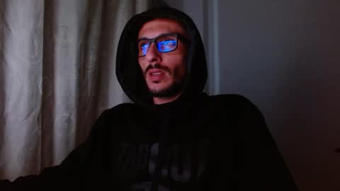 maskguy23 online show from September 26, 3:10 am