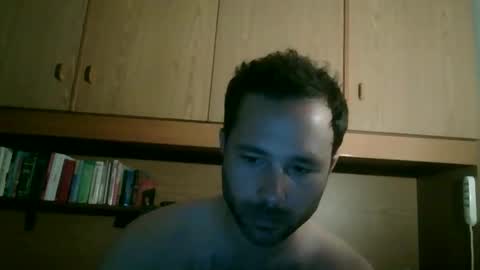 Snapshot of masktheface chatting on June 1, 4:41 pm masktheface online show from June 1, 4:41 pm