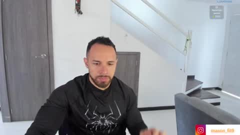 Mason Andre online show from June 23, 2:04 pm
