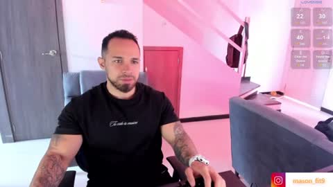 Mason Andre online show from July 18, 1:48 pm