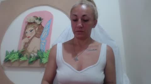massiel ferreti online show from July 8, 10:53 am