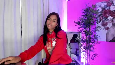 massielhot online show from May 19, 7:09 pm