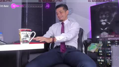 I am Massimo online show from December 4, 2:04 pm