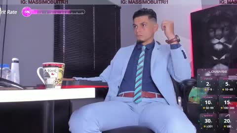 I am Massimo online show from December 6, 1:55 pm