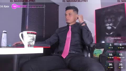 I am Massimo online show from December 7, 2:46 pm