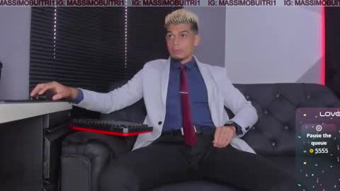 I am Massimo online show from January 13, 1:16 pm