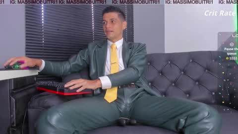 Snapshot of massimo_g chatting on April 1, 1:01 pm I am Massimo online show from April 1, 1:01 pm