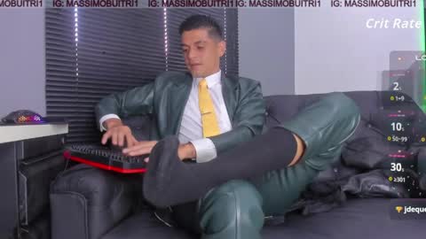 Snapshot of massimo_g chatting on April 1, 1:41 pm I am Massimo online show from April 1, 1:41 pm