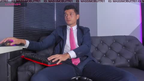 Snapshot of massimo_g chatting on April 12, 11:59 am I am Massimo online show from April 12, 11:59 am