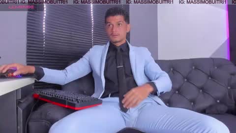 Snapshot of massimo_g chatting on April 27, 1:42 pm I am Massimo online show from April 27, 1:42 pm
