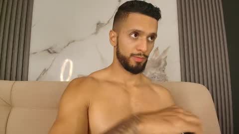 massimo_greco2 online show from May 19, 10:27 pm