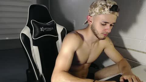 massimo online show from December 6, 11:14 pm