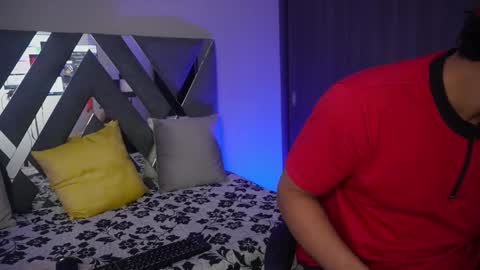 massimo_vidal online show from September 28, 2:50 am