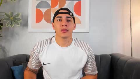 Massimo Contie online show from November 2, 11:01 am