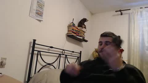 Snapshot of massu1994 chatting on February 3, 11:53 am Massu94 online show from February 3, 11:53 am