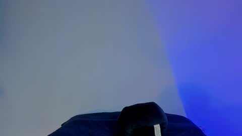 Snapshot of master_and_kami chatting on March 3, 3:23 am Kamila online show from March 3, 3:23 am