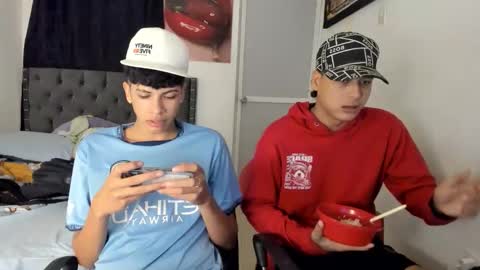master_billy1 online show from April 29, 5:44 am