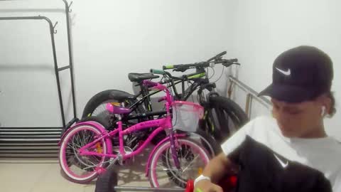 master_billy1 online show from May 10, 5:01 am