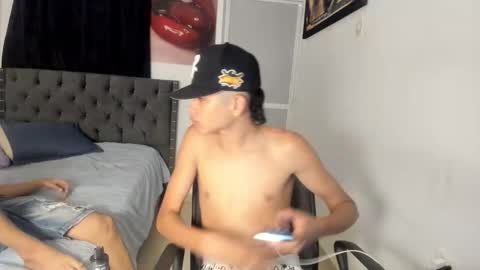 master_billy1 online show from May 13, 7:06 am