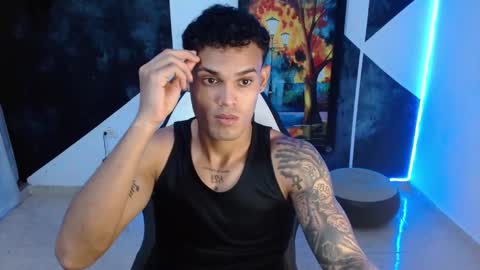 Snapshot of master_black777 chatting on February 25, 11:03 pm master_black777 online show from February 25, 11:03 pm