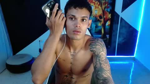 Snapshot of master_black777 chatting on March 14, 10:59 pm master_black777 online show from March 14, 10:59 pm