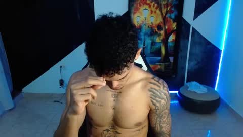 Snapshot of master_black777 chatting on March 26, 12:22 pm master_black777 online show from March 26, 12:22 pm