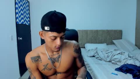 master_boy28 online show from October 22, 10:15 am