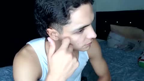 Snapshot of master_dominant_777 chatting on March 4, 1:01 am master_dominant_777 online show from March 4, 1:01 am