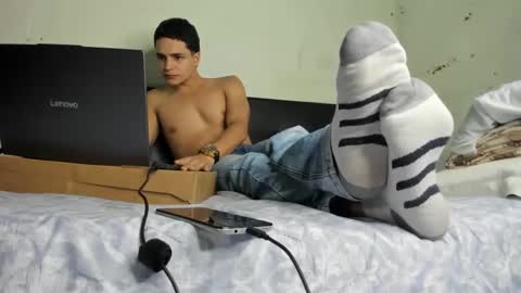 Snapshot of master_dominant_777 chatting on September 19, 12:17 pm master_dominant_777 online show from September 19, 12:17 pm