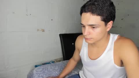 Snapshot of master_dominant_777 chatting on October 7, 9:12 pm master_dominant_777 online show from October 7, 9:12 pm