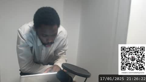 Masterdomfuck online show from January 18, 12:24 am