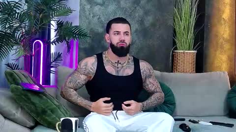 masterkingofmuscle online show from February 5, 7:57 am