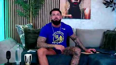 masterkingofmuscle online show from June 3, 7:44 am