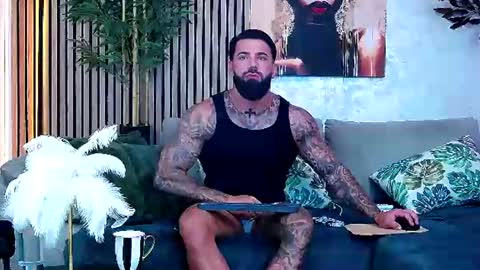 masterkingofmuscle online show from July 21, 7:54 am