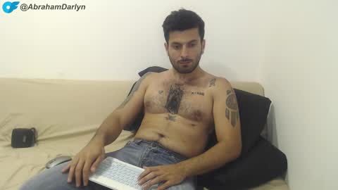 Snapshot of masterofinfatuation chatting on March 12, 3:46 am online show from March 12, 3:46 am