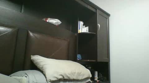 Snapshot of masterppp69 chatting on October 14, 5:08 am MASTERPPP online show from October 14, 5:08 am