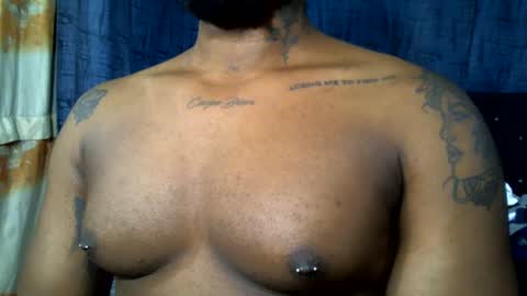 Snapshot of mastershow69 chatting on February 6, 5:03 am camilo online show from February 6, 5:03 am