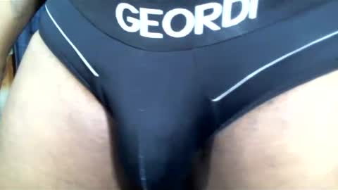 Snapshot of mastershow69 chatting on March 4, 6:39 pm camilo online show from March 4, 6:39 pm