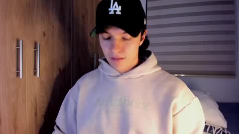 mastrangelo_x online show from May 3, 3:34 am