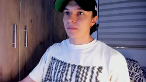 mastrangelo_x online show from May 15, 3:46 am