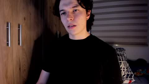 mastrangelo_x online show from May 28, 4:32 am