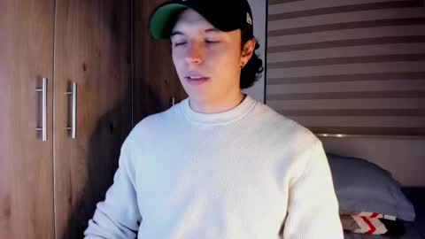 mastrangelo_x online show from May 29, 4:21 am