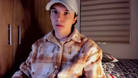 mastrangelo_x online show from June 16, 3:20 am