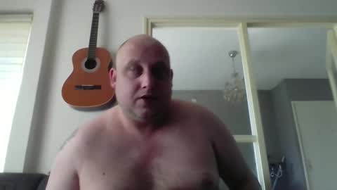 Snapshot of mastrubeertje1988 chatting on May 7, 10:09 am mastrubeertje1988 online show from May 7, 10:09 am