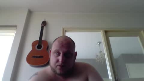 Snapshot of mastrubeertje1988 chatting on June 6, 11:37 am mastrubeertje1988 online show from June 6, 11:37 am