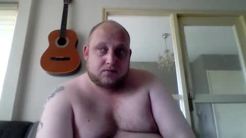 Snapshot of mastrubeertje1988 chatting on June 7, 10:30 am mastrubeertje1988 online show from June 7, 10:30 am