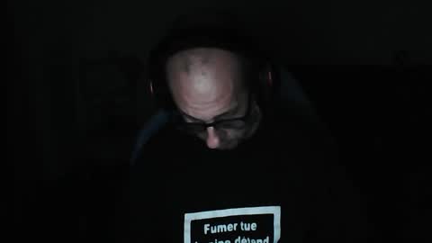 Snapshot of mat11efou chatting on September 24, 7:06 pm mat11efou online show from September 24, 7:06 pm