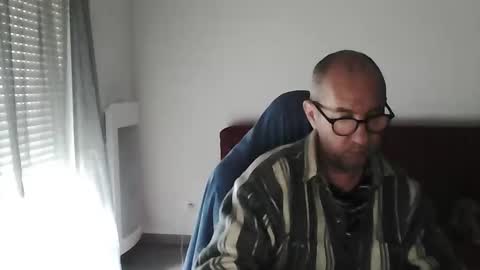 Snapshot of mat11efou chatting on October 16, 10:05 am mat11efou online show from October 16, 10:05 am