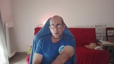 Snapshot of mat11efou chatting on November 2, 7:22 am mat11efou online show from November 2, 7:22 am